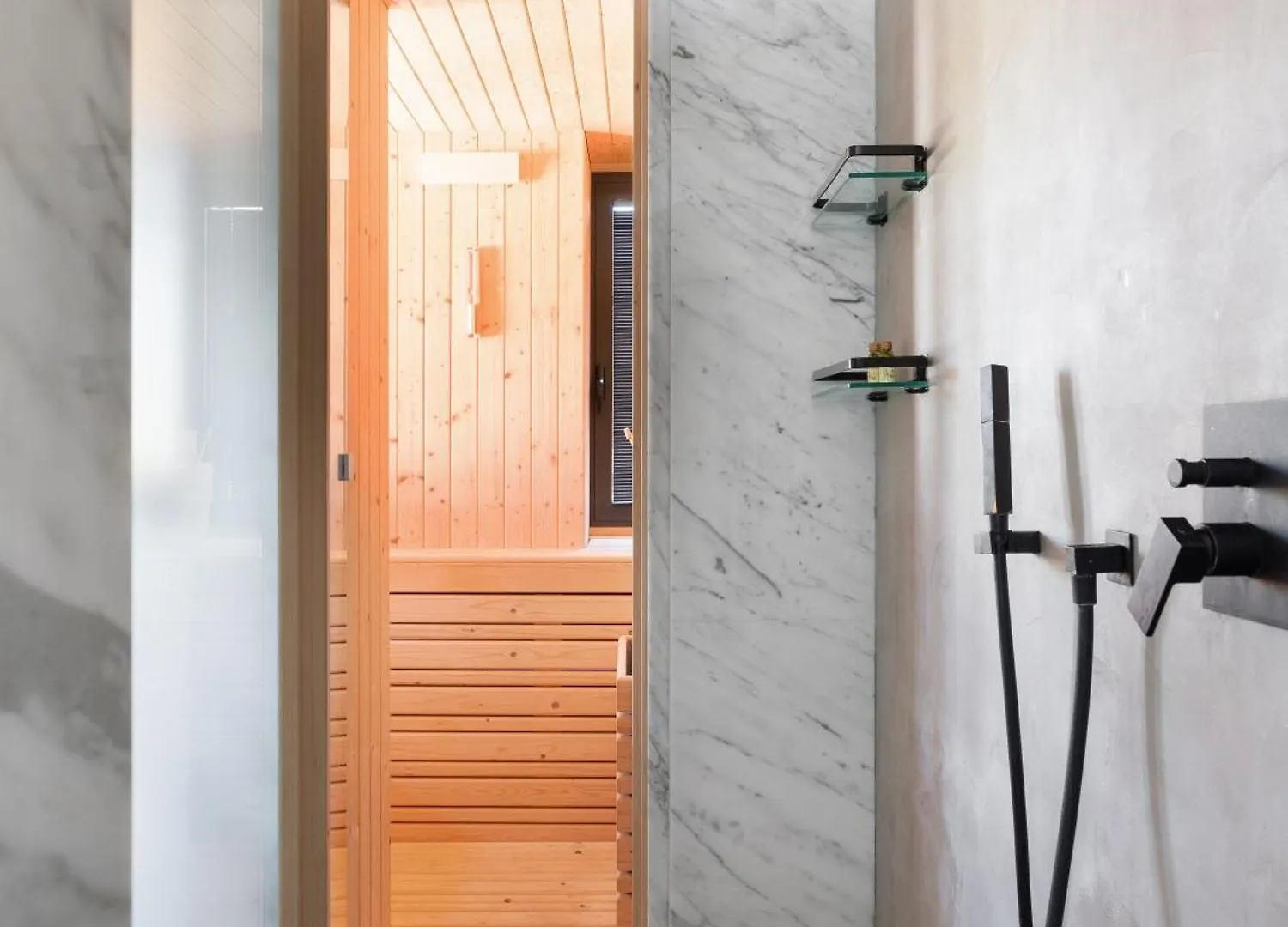 Dream Villa Sauna & Jacuzzi Lido di Camaiore